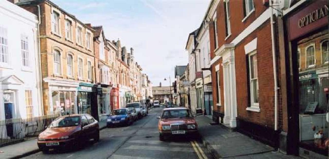 Swindon Old Town Studio - Entercloud9Sa Zewnętrze zdjęcie
