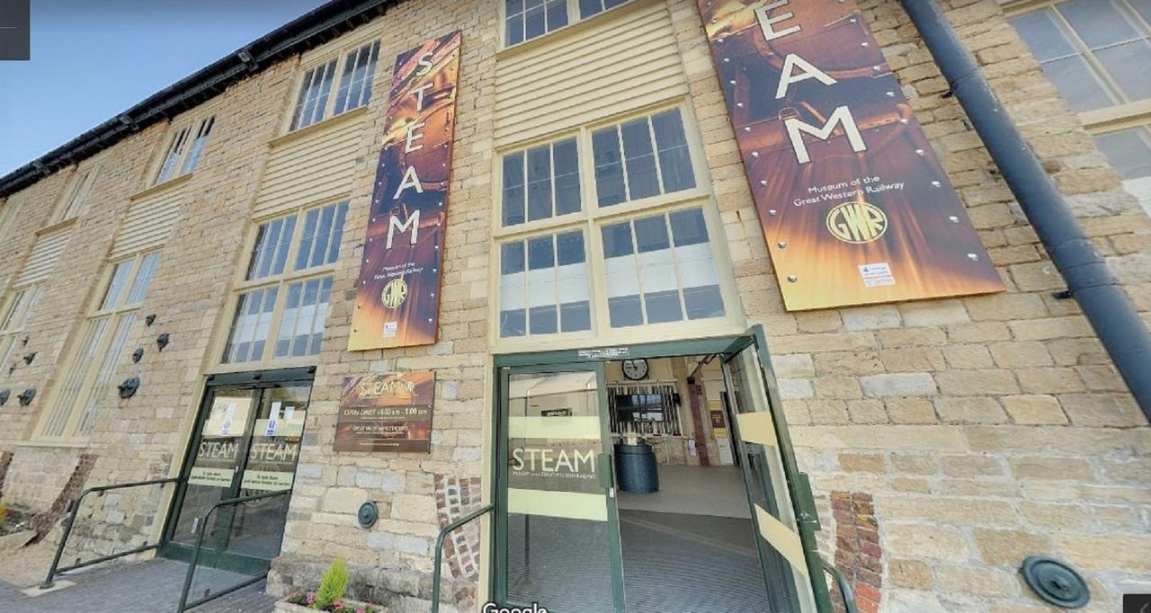 Swindon Old Town Studio - Entercloud9Sa Zewnętrze zdjęcie